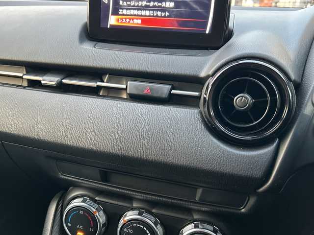 マツダ マツダ２ 15S スマートエディション 広島県 2020(令2)年 2.9万km ポリメタルグレーM 禁煙車/スマートシティブレーキサポート/車線逸脱警報/ハイビームアシスト/BSM/マツダコネクト/・ＣＤ/ＤＶＤ/フルセグ/Bluetooth/AUX/USB/３６０°ビュー・モニター/フロントパーキングセンサー（センター／コーナー）/ステアリングスイッチ/オートライト/LEDヘッドライト/シャークフィンアンテナ/スマートキー/プッシュスタート/360°ドライブレコーダー（ユピテル）/ETC/純正フロアマット