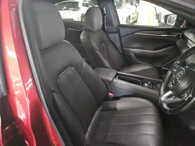 マツダ マツダ６セダン XD Lパッケージ 鹿児島県 2021(令3)年 5.2万km ソウルレッドクリスタルM 純正8型ナビ/フルセグTV/BOSEプレミアムサウンドシステム/レーダークルーズコントロール/パーキングセンサー/衝突被害軽減ブレーキ/車線逸脱防止支援システム/ブラインドスポットモニタリング/交通標識認識機能/ヘッドアップディスプレイ/ツインターボ/LEDヘッドランプ/革巻きステアリング/ステアリングヒーター/パドルシフト/ブラウンナッパ革シート/シートヒーター/前席パワーシート/エアシート/純正19インチアルミホイール/スマートキー/プッシュエンジンスタート/禁煙車