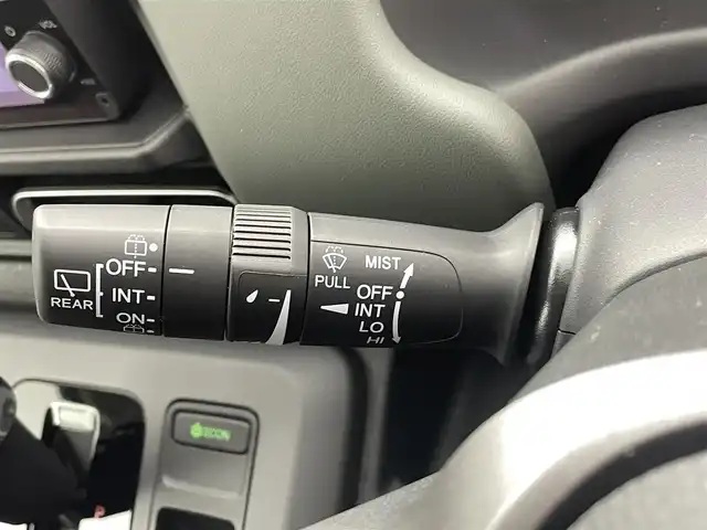 ホンダ フリード クロスター 熊本県 2025(令7)年 0.1万km未満 クリスタルブラックパール 登録済未使用車/純正ナビLXM-242ZFNI（ＡｐｐｌＣａｒＰｌａｙ・ＡｎｄｒｏｉｄＡｕｔｏ・ＢＴ・フルセグ・ＵＳＢ）/バックカメラ　/両側パワースライドドア　/前後クリアランスソナー　/前席シートヒーター　/ホンダセンシング/・衝突軽減ブレーキ/・踏み間違い衝突軽減システム/・急アクセル抑制機能/・路外逸脱抑制機能/・歩行者事故低減ステアリング/・アダブティブクルーズコントロール/・車線維持支援システム/・先行車発進お知らせ/・標識認識システム/・ブラインドスポットモニター/・パーキングサポートブレーキ/・オートマチックハイビーム/横滑り防止/ハーフレザーシート/純正１５インチAW/オートライト/LEDヘッドライト/フォグライト/スマートキー/プッシュスタート/スペアキー1本/取扱説明書