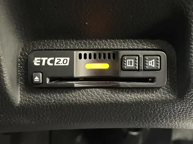 ホンダ ヴェゼル ハイブリッド e:HEV Z 大分県 2021(令3)年 3.1万km クリスタルブラックパール 純正ナビ/フルセグ/Bluetooth/バックカメラ/ホンダセンシング/オートLEDライト/レーダークルーズ/ビルトインETC2.0/カーテンエアバッグ/前席シートヒーター/純正18インチAW/純正フロアマット/スマートキーX2/保証書/取扱説明書