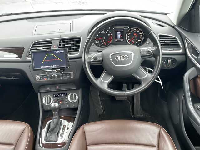 アウディ Ｑ３ 2．0 TFSI クワトロ 静岡県 2013(平25)年 4.2万km 白 社外ナビ/純正地デジTV/バックカメラ/レザーシート/シートヒーター/純正17インチAW/キーレス/スペアキー/ETC/保証書/取説