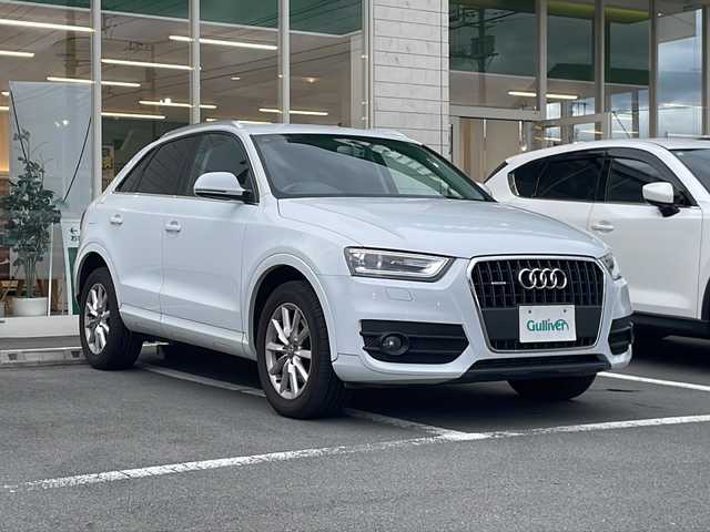 アウディ Ｑ３ 2．0 TFSI クワトロ 静岡県 2013(平25)年 4.2万km 白 社外ナビ/純正地デジTV/バックカメラ/レザーシート/シートヒーター/純正17インチAW/キーレス/スペアキー/ETC/保証書/取説