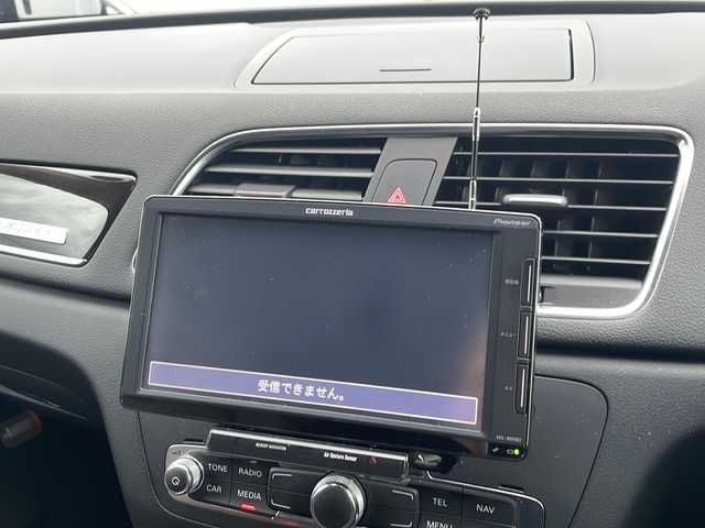 アウディ Ｑ３ 2．0 TFSI クワトロ 静岡県 2013(平25)年 4.2万km 白 社外ナビ/純正地デジTV/バックカメラ/レザーシート/シートヒーター/純正17インチAW/キーレス/スペアキー/ETC/保証書/取説