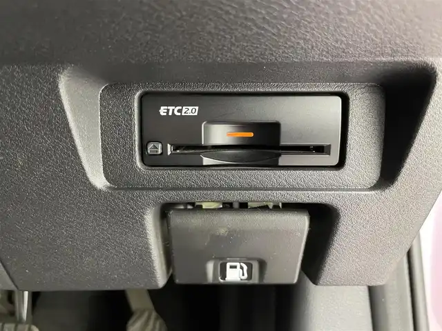 日産 ノート X 富山県 2021(令3)年 1.7万km ピンク 純正ナビ（AM/FM/BT/USB/HDMI/フルセグ）/全方位カメラ/ドライブレコーダー/ETC/デジタルインナーミラー/ブラインドスポットモニター/衝突被害軽減システム/レーダークルーズコントロール/レーンキープアシスト/コーナーセンサー/横滑り防止装置/アイドリングストップ/純正アルミホイール/純正フロアマット/オートLEDライト/オートマチックハイビーム/置くだけ充電/スマートキー
