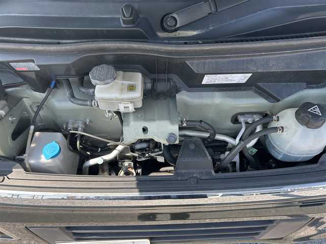 スズキ エブリィ ワゴン PZターボ スペシャル 滋賀県 2019(令1)年 5.5万km クールカーキPM ガソリン/2WD(FR)/4速AT/両側パワースライドドア/7インチ純正ナビ【CN-RZ746W】/(FM/AM/CD/DVD/フルセグ/Bluetooth)/ETC/デュアルカメラブレーキサポート/レーンキープアシスト	/リヤパーキングセンサー/踏み間違い防止アシスト/運転席シートヒーター	/電動格納ミラー/ステアリングスイッチ/オートライト/LEDヘッドライト/フロントフォグ/フルオートエアコン/プッシュスタート/スマートキー/スペアキー/純正フロアマット/ドアバイザー