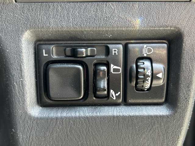 スズキ ジムニー ランドベンチャー 三重県 2014(平26)年 7.6万km クールカーキPM 登録時75468Km/ナビ　/（AM・FM・Bluetooth・CD・DVD）/ワンセグTV/運転席シートヒーター　/キセノンライト/フォグライト/ウッドコンビステアリング　/電動格納ミラー/ステアリングリモコン/純正フロアマット　/取扱説明書　/保証書