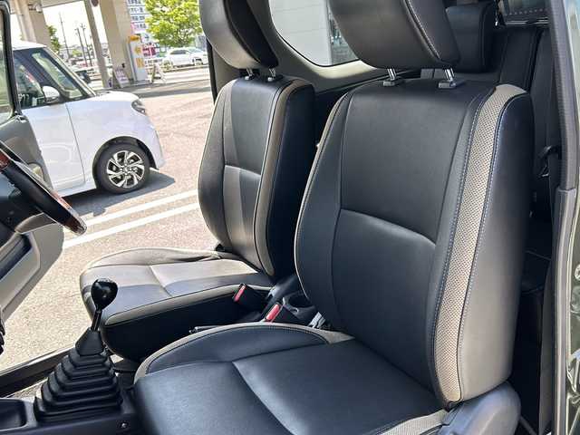 スズキ ジムニー ランドベンチャー 三重県 2014(平26)年 7.6万km クールカーキPM 登録時75468Km/ナビ　/（AM・FM・Bluetooth・CD・DVD）/ワンセグTV/運転席シートヒーター　/キセノンライト/フォグライト/ウッドコンビステアリング　/電動格納ミラー/ステアリングリモコン/純正フロアマット　/取扱説明書　/保証書