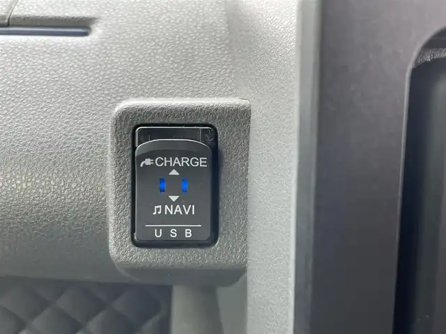 ダイハツ タント カスタム RS 鳥取県 2019(令1)年 2.9万km ブラックマイカメタリック スマートアシスト/純正ナビ【NMZK-W69D】/・フルセグ/・CD/DVD/・Bluetooth/バックカメラ/スマートキー/プッシュスタート/LEDヘッドライト/両側電動スライドドア/ターボ/ETC/ドライブレコーダー /純正エアロ/純正15AW/ABS/オートライト/W&サイドエアバック/カーテンエアバック