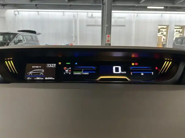 ホンダ フリード ハイブリット モデューロX ホンダセンシング 大阪府 2018(平30)年 6.5万km ホワイトオーキッドパール 純正9インチナビTV 両側パワースライドドア 衝突軽減 レーダークルコン ハーフレザー オートライト ドラレコ スマートキー プッシュスタート