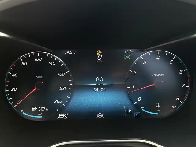 メルセデス・ベンツ Ｃ１８０ カブリオレ スポーツ 福島県 2018(平30)年 3.5万km ダイヤモンドホワイト ダークブルー幌/レーダーセーフティパッケージ/アダプティブクルーズコントロール/ヘッドアップディスプレイ/レーンチェンジアシスト/ブラインドスポットモニター/白レザーシート/パワーシート/シートヒーター/エアーシート/純正ナビ/CarPlay/バックカメラ/フルセグTV/マルチビームLED/純正19インチAW/パドルシフト/エアサス/ドラレコ前/取扱説明書/保証書/スペアキー