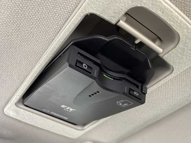 マツダ ＣＸ－３ 20S プロアクティブ 千葉県 2017(平29)年 4万km ジェットブラックマイカ 禁煙車/ブラインドスポットモニター/スマートシティーブレーキアシスト/パーキングセンサー/オートハイビーム/純正メモリナビ/　CD/DVD/BT/USB/AUX/バックカメラ/ETC/ヘッドアップディスプレイ/パドルシフト/革巻きステアリング/ステアリングスイッチ/スマートキー＆プッシュスタート/ウィンカーミラー/純正18インチアルミホイール
