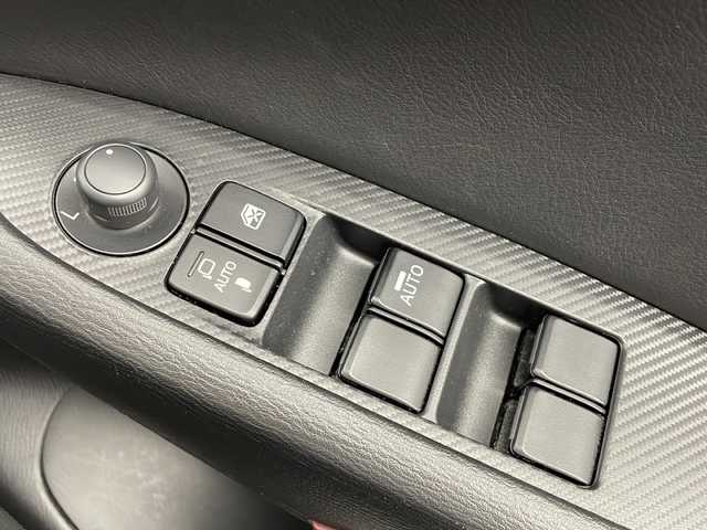 マツダ ＣＸ－３ 20S プロアクティブ 千葉県 2017(平29)年 4万km ジェットブラックマイカ 禁煙車/ブラインドスポットモニター/スマートシティーブレーキアシスト/パーキングセンサー/オートハイビーム/純正メモリナビ/　CD/DVD/BT/USB/AUX/バックカメラ/ETC/ヘッドアップディスプレイ/パドルシフト/革巻きステアリング/ステアリングスイッチ/スマートキー＆プッシュスタート/ウィンカーミラー/純正18インチアルミホイール