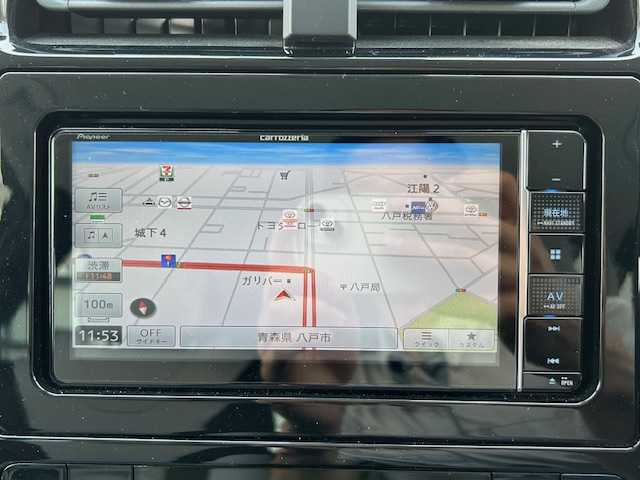 トヨタ プリウス S 青森県 2019(令1)年 4.5万km シルバーM 寒冷地仕様/１オーナー車両/トヨタ純正OPエンジンスターター/カロッツェリアＳＤナビ/ラジオ　フルセグTV　BlueTooth接続　CD・DVD再生/カロッツェリア前方ドライブレコーダー/バックカメラ/前後コーナーセンサー/オートハイビーム/レーダークルーズコントロール/純正フロアマット/レーンキープアシスト/取扱説明書/ナビ取説/スペアキーあり