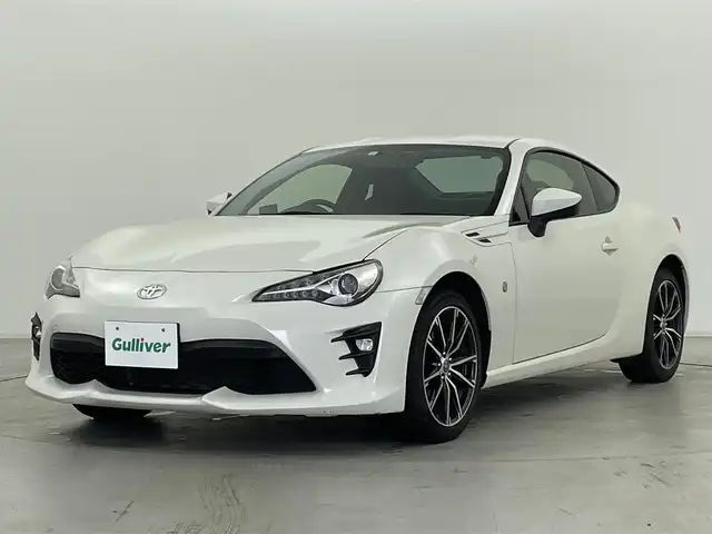 トヨタ ８６ GT 群馬県 2019(令1)年 3.1万km クリスタルホワイトパール スペアタイヤ/＝＝＝＝＝/純正７インチナビ/純正ETC/バックカメラ/クルーズコントロール/パドルシフト/ステアリングスイッチ/純正フロアマット/革巻きステアリング/360度ドライブレコーダー/レーザー受信対応レーダー探知機(ZERO708LV)