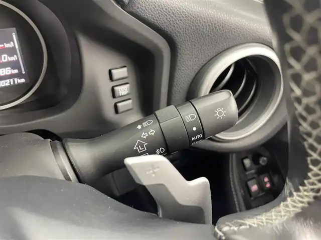 トヨタ ８６ GT 群馬県 2019(令1)年 3.1万km クリスタルホワイトパール スペアタイヤ/＝＝＝＝＝/純正７インチナビ/純正ETC/バックカメラ/クルーズコントロール/パドルシフト/ステアリングスイッチ/純正フロアマット/革巻きステアリング/360度ドライブレコーダー/レーザー受信対応レーダー探知機(ZERO708LV)