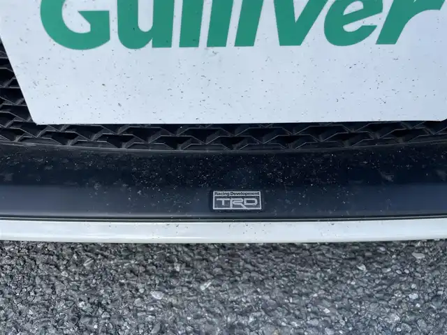 トヨタ ８６ GT 埼玉県 2013(平25)年 5.2万km サテンホワイトパール ・ディーラー点検記録簿/・ワンオーナー/・TRDエアロ/・HKSマフラー/・HKSサスペンション/・HKSタワーバー/・HKSマフラー/・ADVAN Racing RGIII 18インチAW/・純正アルミ車載/・HKSフラッシュエディター/・アルパインナビ/・バックカメラ/・プッシュスタート/・スマートキー×２/・革巻きステアリング/・電格ミラー/・オートライト/・フォグライト/・保証書/・取扱説明書