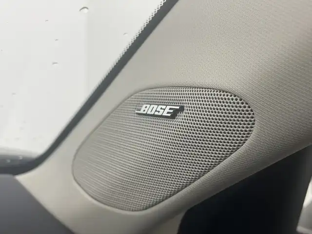 ホンダ ＺＲ－Ｖ ハイブリッド e:HEV Z 三重県 2023(令5)年 1.7万km クリスタルブラックパール 禁煙車　/ＢＯＳＥサウンド　/全方位モニター　/置くだけ充電　/純正ナビ/AM/FM/BT/USB/フルセグTV/スマホ連動　/2.0ＥＴＣ　/レザーシート　/シートヒーター/パワーシート　/クリアランスソナー　/ステアリングヒーター　/前後ドライブレコーダー　/パドルシフト　/パワーバックドア/取扱説明書/スペアキー有り