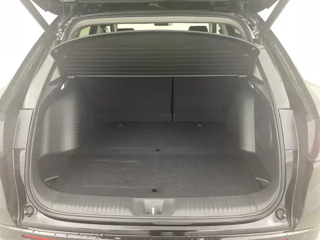 ホンダ ＺＲ－Ｖ ハイブリッド e:HEV Z 三重県 2023(令5)年 1.7万km クリスタルブラックパール 禁煙車　/ＢＯＳＥサウンド　/全方位モニター　/置くだけ充電　/純正ナビ/AM/FM/BT/USB/フルセグTV/スマホ連動　/2.0ＥＴＣ　/レザーシート　/シートヒーター/パワーシート　/クリアランスソナー　/ステアリングヒーター　/前後ドライブレコーダー　/パドルシフト　/パワーバックドア/取扱説明書/スペアキー有り
