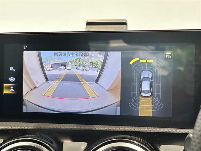 メルセデス・ベンツ ＣＬＡ２００ｄ AMGライン 福岡県 2022(令4)年 1.3万km コスモスブラック ＡＭＧラインＰＫＧ　/マルチビームＬＥＤヘッドライト　/ＡＣＣ　/ＢＳＭ　/アンビエントライト　/ハーフレザー　/純正ナビ／フルセグ　/Ｂｌｕｅｔｏｏｔｈ　/Ｂカメラ　/前後ドライブレコーダー　/純正１８インチＡＷ