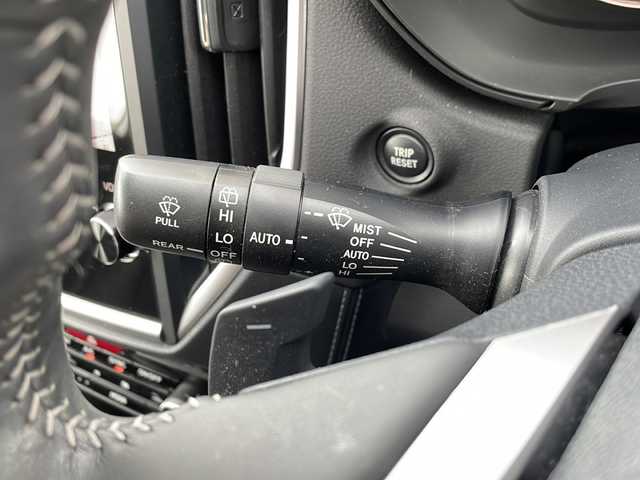 スバル フォレスター スポーツ 道北・旭川 2021(令3)年 2.6万km アイスシルバーメタリック ・4WD/・禁煙車/・純正ナビ CD/DVD/BD/SD/MSV/BT/フルセグ/・サンルーフ/・STIマフラー/・ルーフレール/・サイド/フロント/バックカメラ////アイサイト////・プリクラッシュセーフティ/・レーダークルーズコントロール/・レーンキープ/・BSM/・アイドリングストップ/・ドライバーモニタリングシステム/・コーナーセンサー/・デジタルインナーミラー/・パワーリアゲート/・ハーフレザー/・シートヒーター/・運転席メモリーシート/・パワーシート/・ステアリングヒーター/・ミラーヒーター/・SRH/・LEDヘッドライト/・LEDフォグ/・リアフォグ/・オートワイパー/・オートミラー/・ヘッドライトウォッシャー/・純正フロアマット/・ドアバイザー/・ETC/・ドライブレコーダー/・フロント熱線