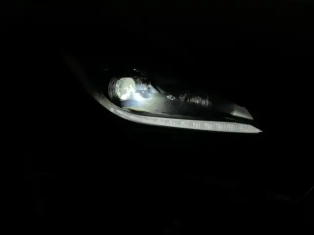 トヨタ ＧＲ８６ RZ 群馬県 2022(令4)年 1.8万km クリスタルブラックシリカ GRエアロ（フロント/サイド/リヤアンダー）/GRマフラー/ResultJapanキャリパーカバー(イエロー)/＝＝＝＝＝/純正9インチディーラーナビ(NSZT-Y68T)/・AM/FM/CD/DVD/SD/Bluetooth/フルセグTV/バックカメラ/アイサイトコアテクノロジー/・プリクラッシュブレーキ/・定速/全車速追従機能付クルーズコントロール/・車線逸脱警報/ふらつき警報/先行車発進お知らせ機能/・AT誤発進抑制制御/AT誤後進抑制制御/・後退時ブレーキアシスト/・クリアランスソナー（リヤ）/ハイビームアシスト/ステアリング連動ヘッドランプ/後側方警戒支援システム/ハーフレザーシート/前席シートヒーター /パドルシフト/スマートキー/プッシュスタート/ETC/LEDヘッドライト/リヤフォグランプ /防眩ミラー