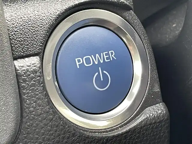 トヨタ シエンタ ハイブリッド G 道央・札幌 2024(令6)年 2.3万km ブラック ・４WD/・衝突軽減ブレーキ/・寒冷地仕様/・純正ディスプレイオーディオ/　BT＆USB＆TV/・バックカメラ/・両側パワースライドドア/・コーナーセンサー/・レーダークルーズコントロール/・ブラインドスポットモニター/・レーンキープアシスト/・オートエアコン/・オートライト/・オートリトラミラー/・ビルトインETC/・ステアリングスイッチ/・ハンズフリー/・フロアマット/・ウィンカーミラー/・ワイパー熱線