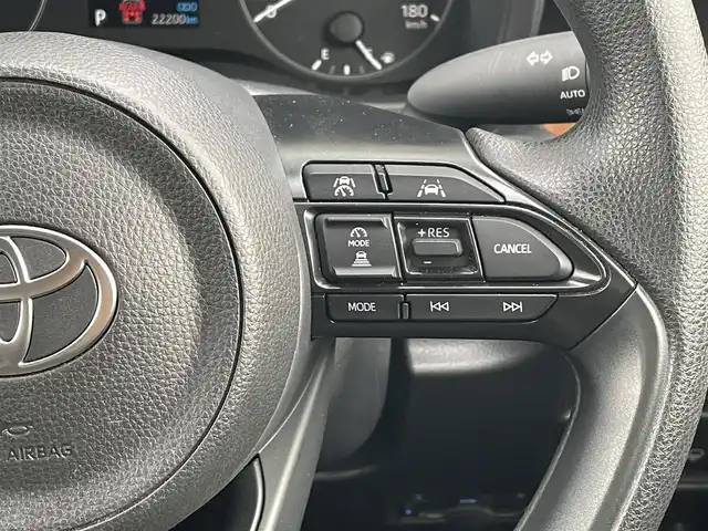 トヨタ シエンタ ハイブリッド G 道央・札幌 2024(令6)年 2.3万km ブラック ・４WD/・衝突軽減ブレーキ/・寒冷地仕様/・純正ディスプレイオーディオ/　BT＆USB＆TV/・バックカメラ/・両側パワースライドドア/・コーナーセンサー/・レーダークルーズコントロール/・ブラインドスポットモニター/・レーンキープアシスト/・オートエアコン/・オートライト/・オートリトラミラー/・ビルトインETC/・ステアリングスイッチ/・ハンズフリー/・フロアマット/・ウィンカーミラー/・ワイパー熱線