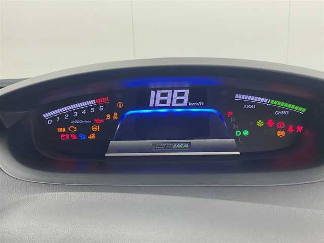 ホンダ フリード ハイブリット ジャストセレクション 茨城県 2014(平26)年 8万km ホワイトオーキッドパール 社外ナビ/ドラレコ/ETC/Bluetooth/フルセグ視聴可/寒冷地仕様/バックカメラ/ハーフレザーシート/純正フロアマット/純正AW