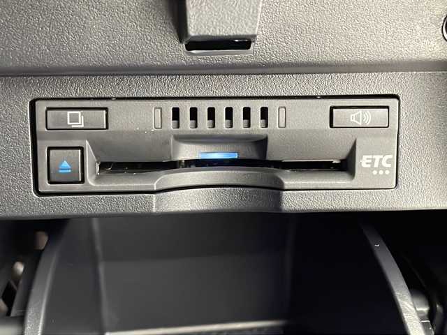 トヨタ アルファード S Cパッケージ 千葉県 2022(令4)年 3.8万km ブラック 純正ナビ/フルセグテレビ/バックカメラ/CD/DVD再生/Bluetooth/USB接続/ビルトインETC/クルーズコントロール/電動パーキングブレーキ/ブレーキホールド/プリクラッシュセーフティ/レーンディパーチャーアラート/ロードサインアシスト/パーキングサポートブレーキ/リアクロストラフィックアラート/nanoe/両側パワースライドドア/パワーバックドア/オットマン/ステアリングヒーター/前席メモリ付きパワーシート/前席シートヒーター・エアシート/ウォークスルー/ロールサンシェード/純正フロアマット/純正１８インチアルミホイール/デジタルインナーミラー/三眼LEDヘッドライト/前後コーナーセンサー/電動格納ウィンカーミラー