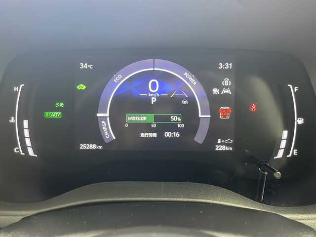トヨタ シエンタ ハイブリッド Z 岐阜県 2023(令5)年 2.6万km ホワイトパールクリスタルシャイン 純正10.5型ディスプレイオーディオ/AM/FM/AppleCarPlay/AndroidAuto/Miracast/フルセグTV/パノラミックビューモニター/ビルトインETC/前方ドライブレコーダー/両側パワースライドドア/シートヒーター（運転席・助手席）/ステアリングヒーター/AC100V/AC1500W/LEDヘッドランプ/フォグランプ/トヨタセーフティーセンス/レーントレーシングアシスト/レーンディパーチャーアラート/レーダークルーズコントロール（全車速追従機能付）/アダプティブハイビームシステム［AHS］/オートマチックハイビーム［AHB］/ブラインドスポットモニター［BSM］