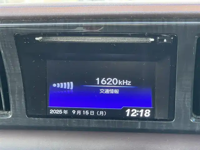 ホンダ Ｎ ＯＮＥ プレミアム Lパッケージ 三重県 2013(平25)年 4万km 黄 ワンオーナー/ディスプレイオーディオ/CD再生/バックカメラ/プッシュスタート/純正14インチアルミホイール/スマートキー/オートライト/純正フロアマット/ETC/取扱説明書/新車時保証書/スペアキー1本