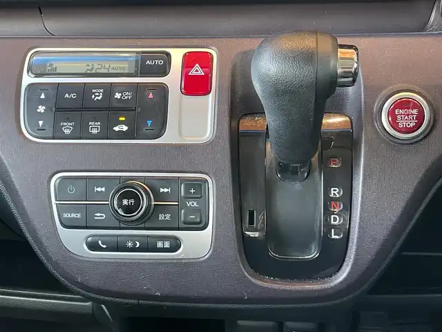 ホンダ Ｎ ＯＮＥ プレミアム Lパッケージ 三重県 2013(平25)年 4万km 黄 ワンオーナー/ディスプレイオーディオ/CD再生/バックカメラ/プッシュスタート/純正14インチアルミホイール/スマートキー/オートライト/純正フロアマット/ETC/取扱説明書/新車時保証書/スペアキー1本