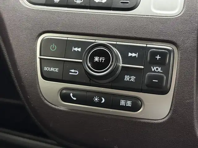 ホンダ Ｎ ＯＮＥ プレミアム Lパッケージ 三重県 2013(平25)年 4万km プレミアムイエローパールⅡ ガソリン/FF/インパネCVT/【OP】純正 6.1インチ スマートフォン連携対応ディスプレイオーディオ/（FM/AM/CD/USB/iPod/HDMI/Bluetooth）/バックカメラ（3ビュー切り替え式）/ETC/安全/・VSA〈ABS＋TCS＋横すべり抑制〉/・サイドカーテンエアバッグシステム/など/装備/・オートエアコン/・オートライト/・プロジェクタータイプディスチャージヘッドライト（HID）/・フロントフォグランプ/・ECON機能/・14インチアルミホイール/・保/取/ディスプレイオーディオ取/・スマートキーx1/など