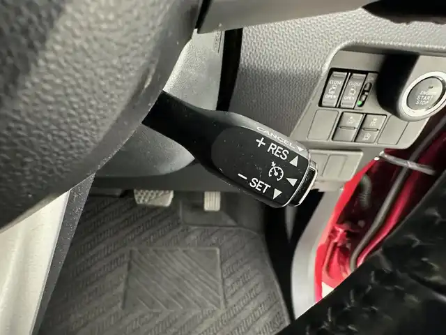 トヨタ タンク カスタムG S 兵庫県 2018(平30)年 8.9万km ブラックマイカ/マゼンダベリーメタリック 社外メモリナビ(CD/DVD/Bluetooth/フルセグ)/バックカメラ/両側パワースライドドア/クルーズコントロール/コーナーセンサー/オートライト/LEDヘッドライト/LEDフォグライト/純正14インチアルミホイール/純正フロアマット/レーンキープアシスト/ETC