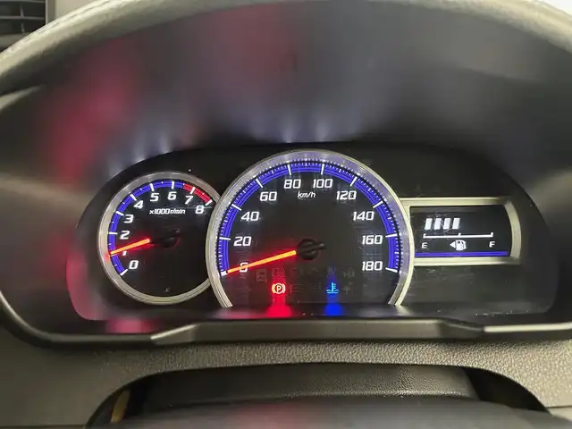 トヨタ タンク カスタムG S 兵庫県 2018(平30)年 8.9万km ブラックマイカ/マゼンダベリーメタリック 社外メモリナビ(CD/DVD/Bluetooth/フルセグ)/バックカメラ/両側パワースライドドア/クルーズコントロール/コーナーセンサー/オートライト/LEDヘッドライト/LEDフォグライト/純正14インチアルミホイール/純正フロアマット/レーンキープアシスト/ETC