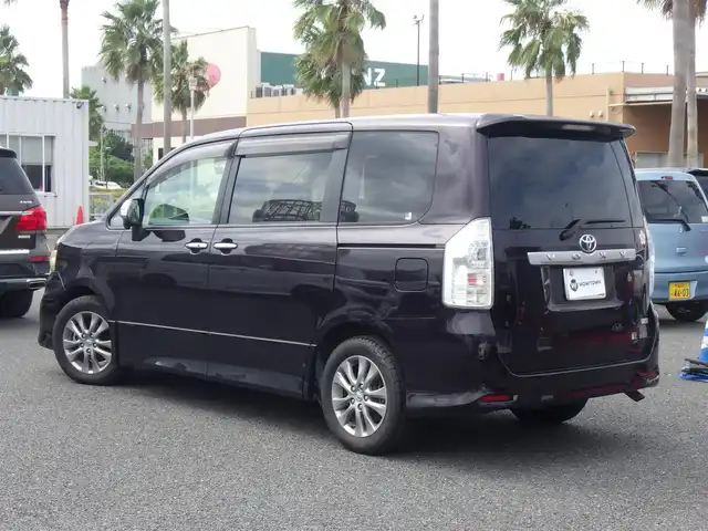 トヨタ ヴォクシー ZS 煌 千葉県 2011(平23)年 7.4万km ボルドーマイカメタリック 両側パワースライドドア/純正HDDナビ/地デジTV/【DVD/CD再生機能　Bluetooth接続】/バックカメラ/ドライブレコーダー（DRV-355）/パドルシフト/ETC/HIDヘッドライト/フォグライト/ウインカーミラー/純正16インチアルミホイル/スマートキー