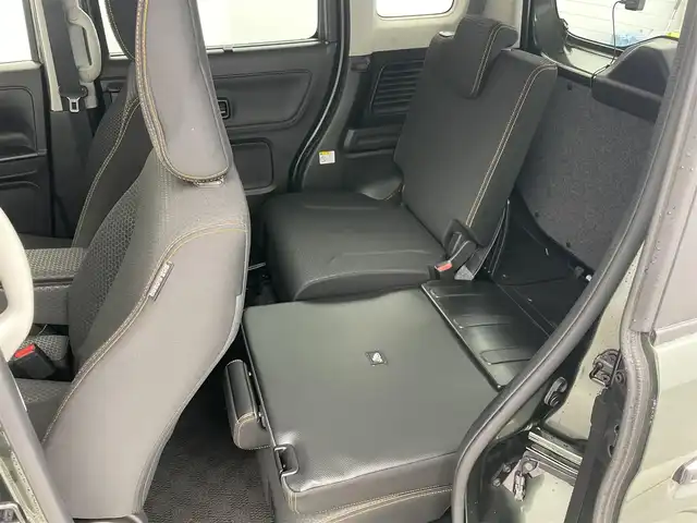 スズキ スペーシア ギア HYBRID XZ 愛知県 2020(令2)年 2.6万km クールカーキパールメタリック/ガンメタリック2トーン スズキセーフティサポート/　　・デュアルカメラブレーキサポート/　　・車線逸脱警報機能/　　・車線逸脱抑制機能/　　・ふらつき警報/　　・アダプティブクルーズコントロール/　　・ハイビームアシスト/ストラーダ7インチナビ/　　CD/DVD/BT/ワンセグ/バックカメラ/ドライブレコーダー/ETC/革巻きステアリング/シートヒーター（前席）/両側パワースライドドア/ルーフレール/純正LEDヘッドライト/フォグランプ