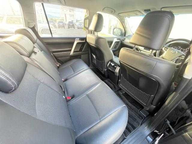 トヨタ ランドクルーザー プラド TX Lパッケージ 岩手県 2019(平31)年 16.7万km ブラック 純正ナビ/ＣＤ／ＤＶＤ／ＢＴ／フルセグ/ワンオーナー/パワーシート/パワーシート/シートヒーター／クーラー/寒冷地仕様/前後ドラレコ/レーダークルコン/前後ソナー/ワイパーデアイサー/ＥＴＣ/純正フロアマット/保証書/取扱説明書