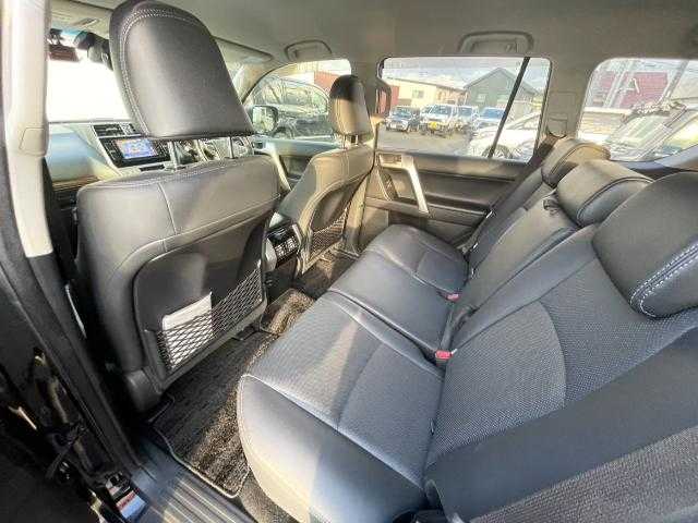 トヨタ ランドクルーザー プラド TX Lパッケージ 岩手県 2019(平31)年 16.7万km ブラック 純正ナビ/ＣＤ／ＤＶＤ／ＢＴ／フルセグ/ワンオーナー/パワーシート/パワーシート/シートヒーター／クーラー/寒冷地仕様/前後ドラレコ/レーダークルコン/前後ソナー/ワイパーデアイサー/ＥＴＣ/純正フロアマット/保証書/取扱説明書