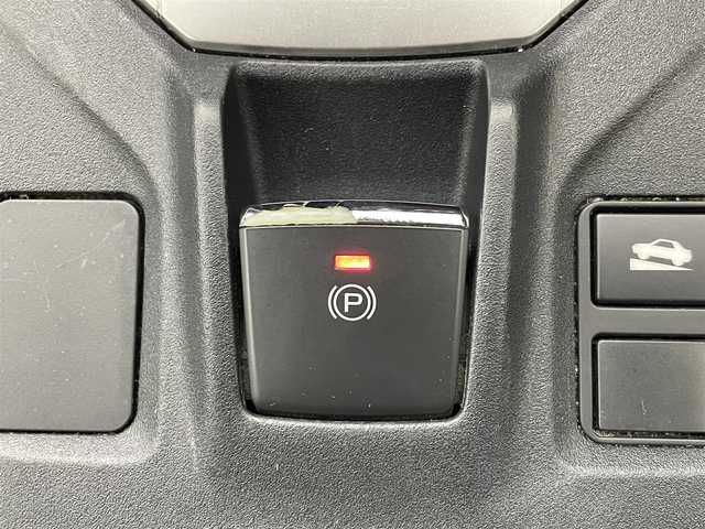 スバル インプレッサ スポーツ 1．6i－Lアイサイト 福島県 2017(平29)年 5.4万km 黒 アイサイト/・衝突被害軽減ブレーキ/・全車速追従機能付きクルーズコントロール/・車線逸脱抑制/・後方誤発進抑制制御/社外HDDナビ/・フルセグTV/BT/CD/DVD/FM/AM/・バックカメラ/・ETC/革巻きステアリング/・ステアリングスイッチ/・パドルシフト/プッシュスタート/・スマートキー/LEDヘッドライト/・フォグランプ/・オートライト/・ヘッドライトレベライザー/MTモード付AT/アイドリングストップ/純正フロアマット