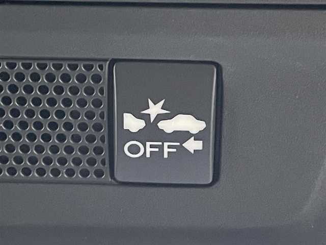 スバル インプレッサ スポーツ 1．6i－Lアイサイト 福島県 2017(平29)年 5.4万km 黒 アイサイト/・衝突被害軽減ブレーキ/・全車速追従機能付きクルーズコントロール/・車線逸脱抑制/・後方誤発進抑制制御/社外HDDナビ/・フルセグTV/BT/CD/DVD/FM/AM/・バックカメラ/・ETC/革巻きステアリング/・ステアリングスイッチ/・パドルシフト/プッシュスタート/・スマートキー/LEDヘッドライト/・フォグランプ/・オートライト/・ヘッドライトレベライザー/MTモード付AT/アイドリングストップ/純正フロアマット