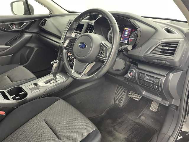 スバル インプレッサ スポーツ 1．6i－Lアイサイト 福島県 2017(平29)年 5.4万km 黒 アイサイト/・衝突被害軽減ブレーキ/・全車速追従機能付きクルーズコントロール/・車線逸脱抑制/・後方誤発進抑制制御/社外HDDナビ/・フルセグTV/BT/CD/DVD/FM/AM/・バックカメラ/・ETC/革巻きステアリング/・ステアリングスイッチ/・パドルシフト/プッシュスタート/・スマートキー/LEDヘッドライト/・フォグランプ/・オートライト/・ヘッドライトレベライザー/MTモード付AT/アイドリングストップ/純正フロアマット