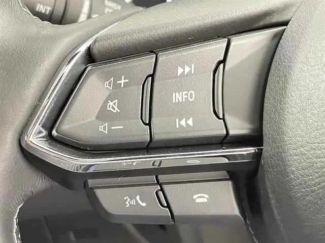 マツダ ＣＸ－８ XD スポーツアピアランス 神奈川県 2023(令5)年 3.8万km ロジウムホワイトプレミアムメタリック アドバンストスマートシティブレーキサポート/・ブラインドスポットモニタリング/・パーキングセンサー（フロント／リア）/・レーダークルーズコントロール/・スマートブレーキサポート/・レーンキープアシストシステム/・クルージング＆トラフィックサポート/ブラインドスポットモニター/BOSEサウンドシステム/サンルーフ/純正10.25インチディスプレイ/・Bluetooth接続/・フルセグTV/・USB-C接続/・360度カメラ/ブラックレザーシート/・パワーシート/・シートヒーター/エアーシート/パワーバックドア/スマートキー/LEDヘッドライト/ETC