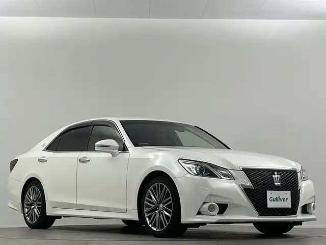 トヨタ クラウン アスリート S 埼玉県 2014(平26)年 6.2万km ホワイトパールクリスタルシャイン 純正８型ナビ　フルセグＴＶ　バックカメラ　ＥＴＣ　ドライブレコーダー　Ｂｌｕｅｔｏｏｔｈ　クルーズコントロール　ＭＴモード付ＡＴ　純正フロアマット　パワーシート　ＨＩＤヘッドライト　スペアキー