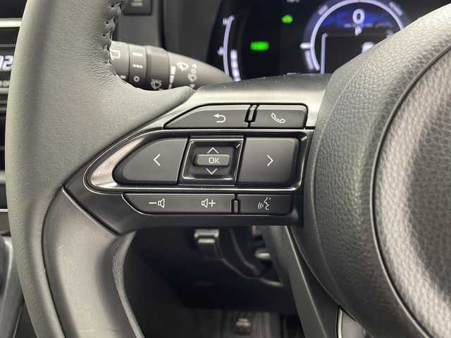 トヨタ シエンタ ハイブリッド Z 千葉県 2022(令4)年 0.8万km ダークグレー 10.5インチ純正ナビ/(FM/AM/Bluetooth/Miracast/フルセグTV)/アドバンストパーク/パノラミックビューモニター/パーキングサポートブレーキ/レーンディパーチャーアラート/ブラインドスポットモニター/クリアランスソナー/リヤクロストラフィックアラート/リヤカメラディテクション/ロードサインアシスト/プロアクティブドライビングアシスト/両側パワースライドドア/ビルトインETC/社外ルーフキャリア/Ｍｉｒａｃａｓｔ/ステアリングリモコン/社外デジタルセンターミラー/Ｔコネクト/テレビキャンセラー/純正リアスポイラー/ブラインドスポットモニター/カーボン調ドアノブカバー/ＵＳＢ充電/タイプＣ充電/100Ｖ充電/ドライブレコーダー/オートハイビーム/レーンキープアシスト