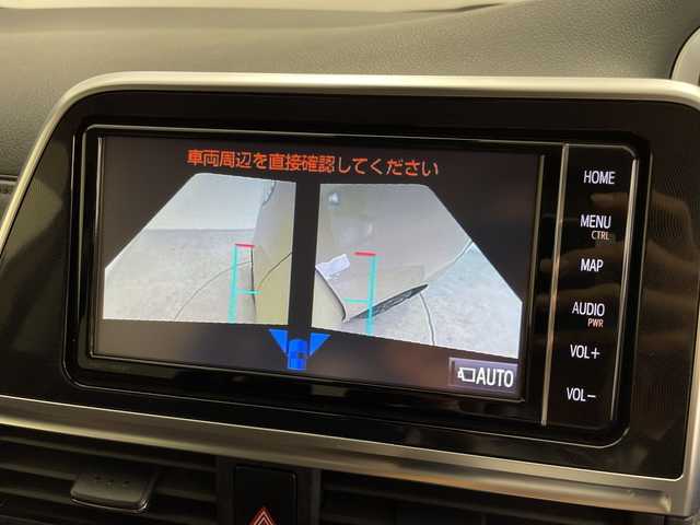 トヨタ シエンタ G グランパー 鹿児島県 2020(令2)年 2.6万km ベージュ 純正7型SDナビ/(AM/FM/CD/DVD/Bluetooth/フルセグ)/パノラミックビューモニター/両側パワースライドドア/ビルトインETC/トヨタセーフティーセンス/・プリクラッシュセーフティ/・レーンディパーチャーアラート/・オートハイビーム/・パーキングサポートブレーキ/・レーンキープアシスト/・先行車発進お知らせ機能/・インテリジェントクリアランスソナー/横滑り防止装置/前席シートヒーター/ステアリングヒーター/純正フロアマット/オートライト/LEDヘッドライト/フォグライト/スマートキー/プッシュスタート