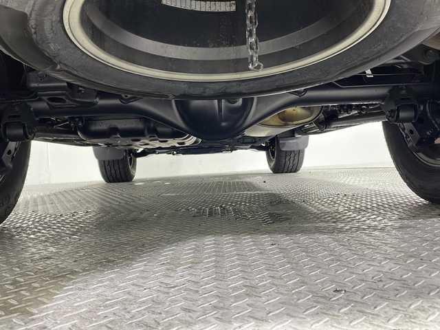 トヨタ ランドクルーザー プラド TX-L 70thアニバーサリーLTD 沖縄県 2022(令4)年 2.2万km ホワイトパールクリスタルシャイン 禁煙車　/７人乗り　/（純正ナビ　フルセグＴＶ　Ｂｌｕｅｔｏｏｔｈ）　/サンルーフ　/全方位カメラ　/ビルトインＥＴＣ２．０　/電動格納サードシート　/前後ドライブレコーダー　/ブラインドスポットモニター　/ベージュレザーシート/パワーシート/シートヒーター、エアーシート/ブラインドスポットモニター/Toyota Safety Sense/・プリクラッシュセーフティー/・レーンディパチャーアラート/・オートマチックハイビーム/レーダークルーズコントロール