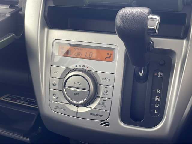 スズキ ハスラー G ターボ 沖縄県 2019(平31)年 7.1万km クールカーキパールメタリック/ホワイト2トーンルーフ 社外ナビ 【CN-RE05WD】/　(フルセグTV/Bluetooth/CD/DVD/AM/FM)/バックカメラ/ETC/衝突軽減システム/レーンキープアシスト/デュアルブレーキサポート/スマートキー/ステアリングスイッチ/アイドリングストップ/スマートキー/ステアリングスイッチ/アイドリングストップ