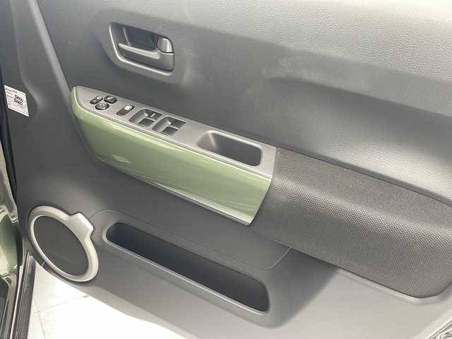 スズキ ハスラー G ターボ 沖縄県 2019(平31)年 7.1万km クールカーキパールメタリック/ホワイト2トーンルーフ 社外ナビ 【CN-RE05WD】/　(フルセグTV/Bluetooth/CD/DVD/AM/FM)/バックカメラ/ETC/衝突軽減システム/レーンキープアシスト/デュアルブレーキサポート/スマートキー/ステアリングスイッチ/アイドリングストップ/スマートキー/ステアリングスイッチ/アイドリングストップ