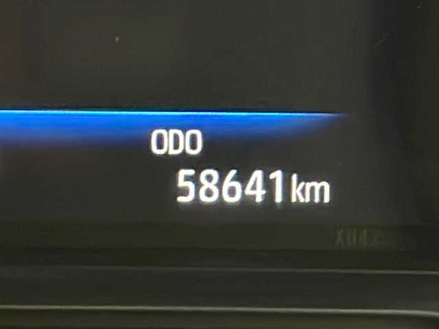 トヨタ ハリアー ハイブリッド Z レザーパッケージ 秋田県 2021(令3)年 5.9万km ホワイトパールクリスタルシャイン ４WD/純正メモリナビ(Bluetooth/フルセグ)/ETC2.0/クルーズコントロール/レーンキープアシスト/前後コーナーセンサー/前席パワーシート/前後ドライブレコーダー/パワーバックドア/純正AW/デジタルインナーミラー/JBLプレミアムサウンド/ステアリングリモコン/トヨタセーフティー/ステアリングヒーター/オートマチックハイビーム/LEDヘッドライト/スマートキー/スペアキー